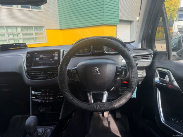 Peugeot 2008 1.2 Puretech Allure 399561627