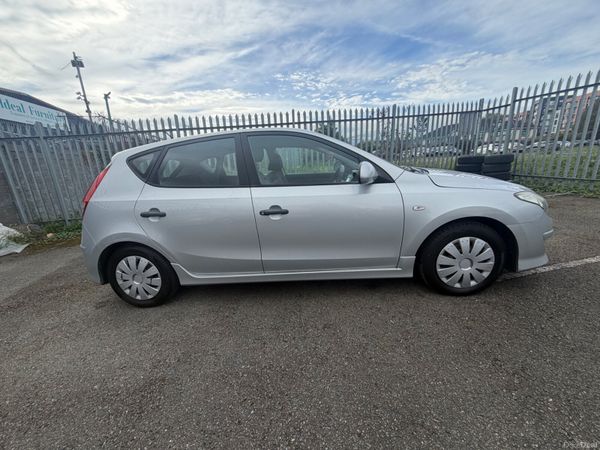 Hyundai i30 1.6 CRDI 399562083