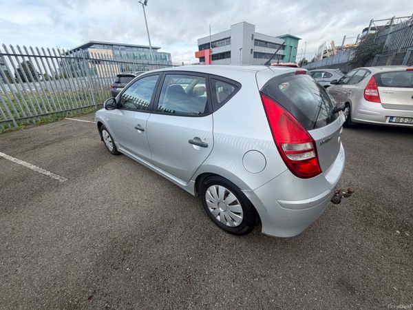 Hyundai i30 1.6 CRDI 399562087