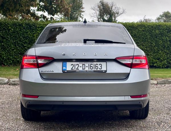 212 Skoda Superb Automatic - Mint Condition 399568389