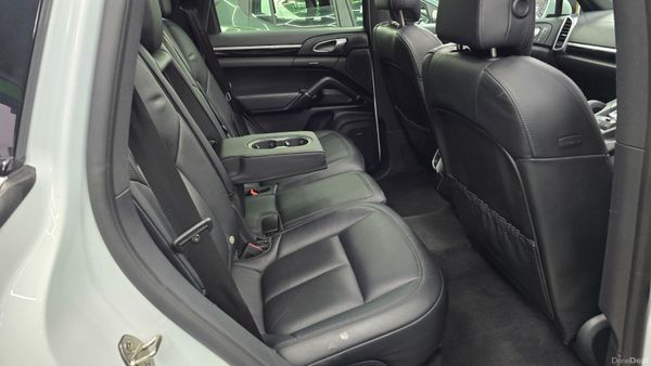 Porsche Cayenne hybrid S 416 BHP AA APPROVED 399574483
