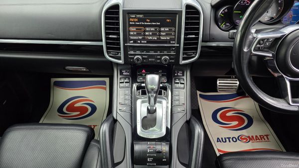 Porsche Cayenne hybrid S 416 BHP AA APPROVED 399574491