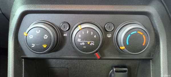 Dacia Sandero 2023 AA Approved 1 Year Warranty 399645537