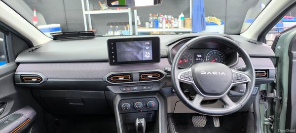 Dacia Sandero Stepway 2023 - 1 Year AA Warranty 399651121