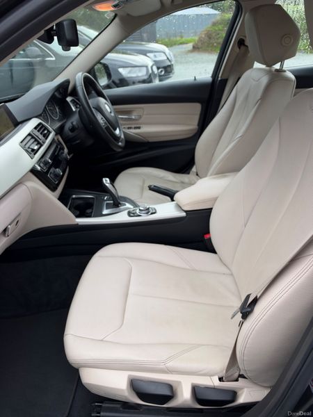 ✨BMW 3-Series 2016 Automatic✨ 399654677