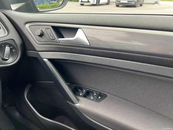 2020 Volkswagen Golf Match Edition 2.0 TDI 399670583