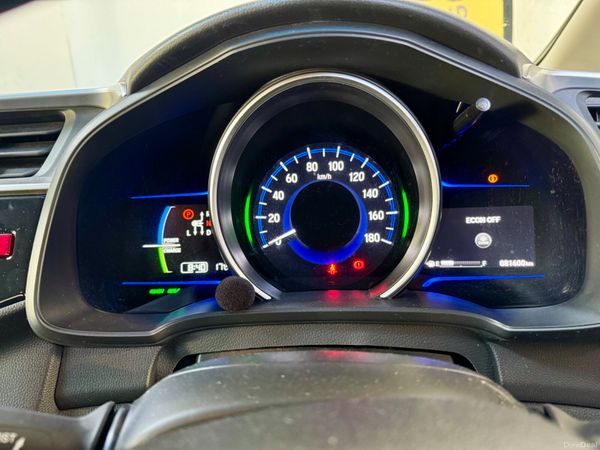 2016  Honda FIT/JAZZ 1.5 Hybrid automatic smart ke 399672417