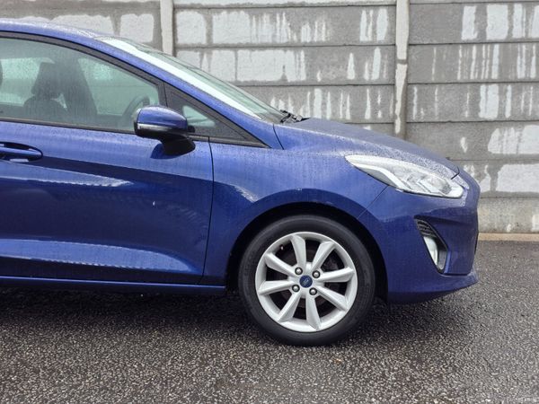 Ford Fiesta 1.1L 70 PS Zetec NCT 04/28 399619077