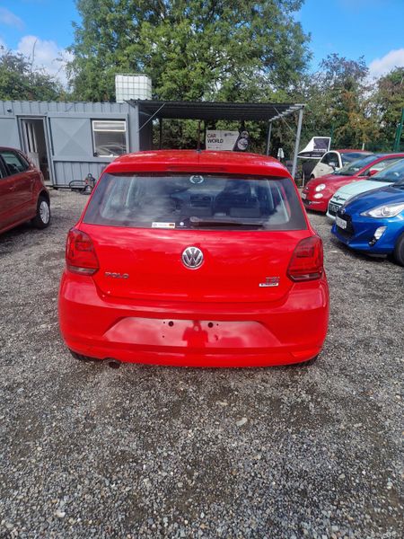 Volkswagon Polo 2015 with fresh NCT 399632927