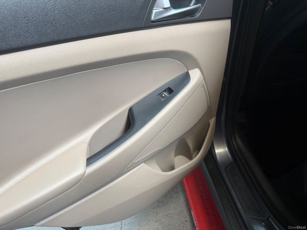 2020 HYUNDAI TUCSON  EXECUTIVE 399638671