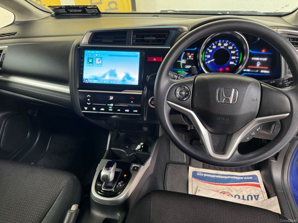 2015 Honda Fit / Jazz 1.5 Hybrid Automatic 399747819