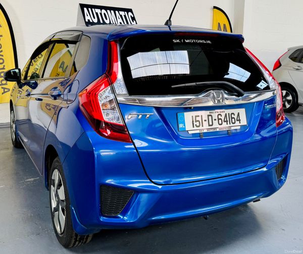 2015 Honda Fit / Jazz 1.5 Hybrid Automatic 399747821