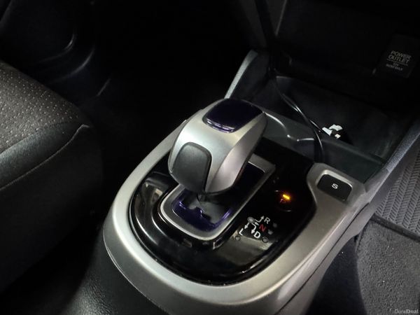 2015 Honda Fit / Jazz 1.5 Hybrid Automatic 399747823