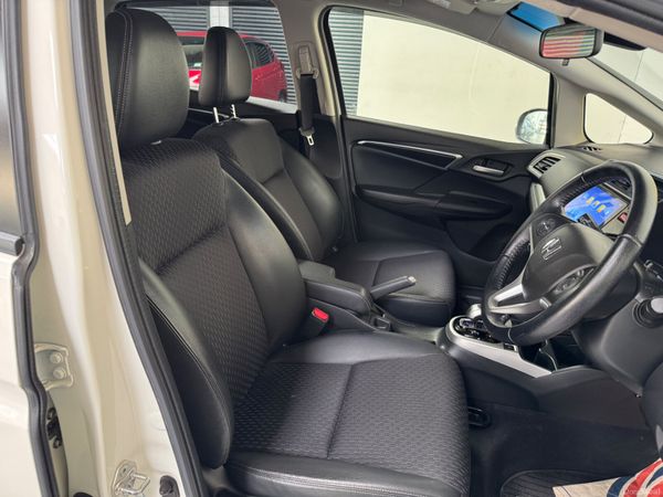 2017 Honda Fit / Jazz 1.5 Hybrid Automatic 399748201