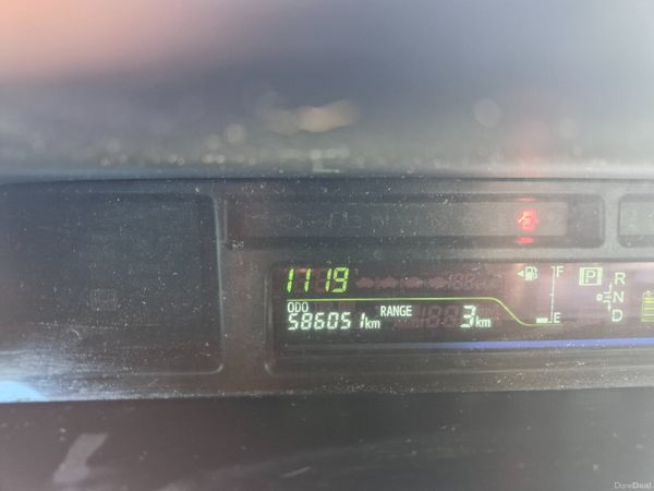 2013 Toyota Prius 7-seater Hybrid Fresh NCT 399748921