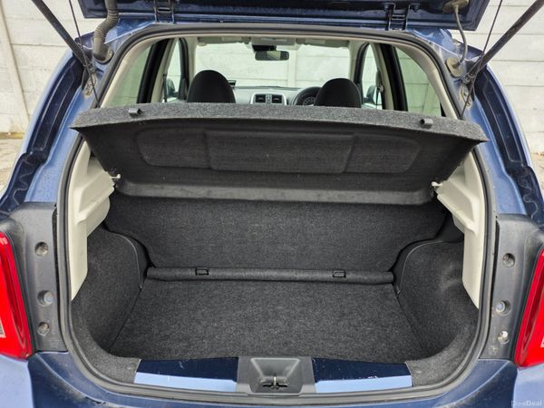 Nissan March 1.2 Petrol AUTOMATIC 399755251