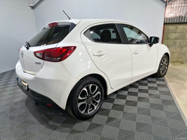 2015 Mazda 2 Executive  Petrol NCT 08/27 399758279