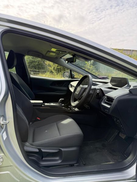 Toyota Prius 2023 1.8L petrol Automatic 399765205