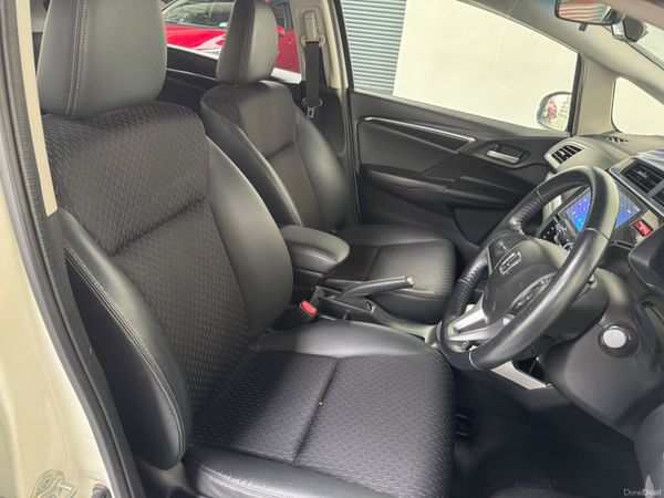 🚗 2014 Honda FIT / JAZZ 1.5 HYBRID AUTOMATIC 399779959