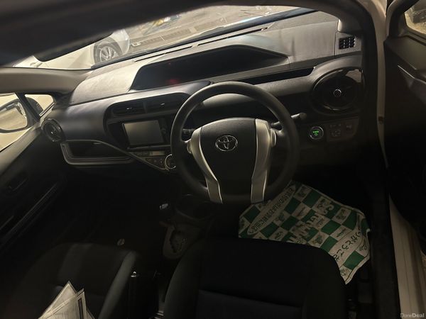 2015 Toyota Aqua 1.5 Hybrid 399704497
