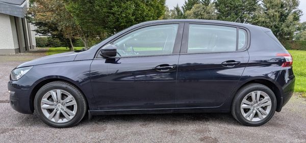 Peugeot 308 Active 2017 /Reverse camera/ Low Kms 399711297