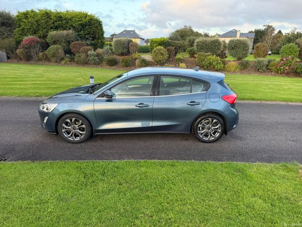 Ford Focus TITANIUM X 399718097