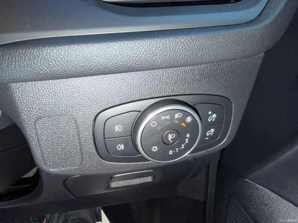 Ford Focus TITANIUM X 399718163