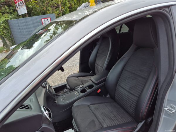 CLA 1.6 Auto AMG Line 399728429
