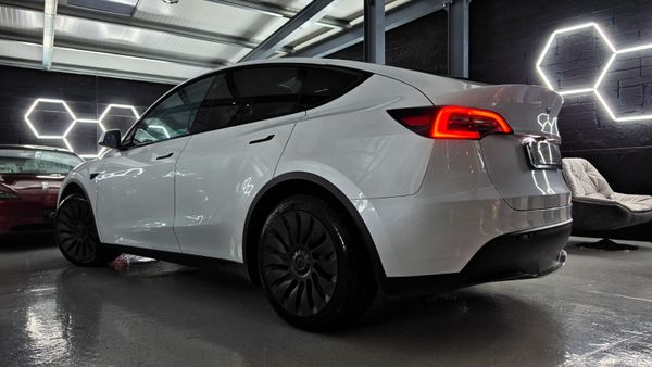 🔥 2023 Tesla Model Y RWD Standard Range 399729075