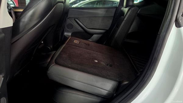 🔥 2023 Tesla Model Y RWD Standard Range 399729101