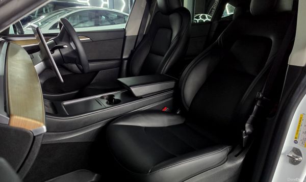 🔥 2023 Tesla Model Y RWD Standard Range 399729109