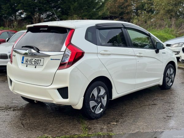 HONDA FIT 1.5L Hybrid Automatic 76000KM ONLY 399867979