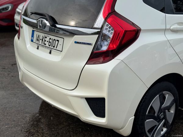 HONDA FIT 1.5L Hybrid Automatic 76000KM ONLY 399867983