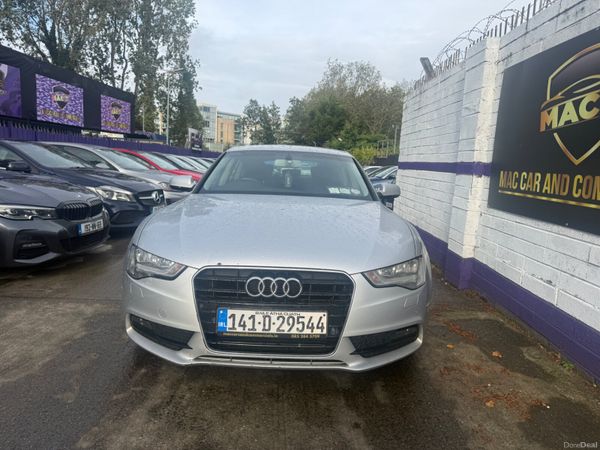 Audi A5 2014 399881821