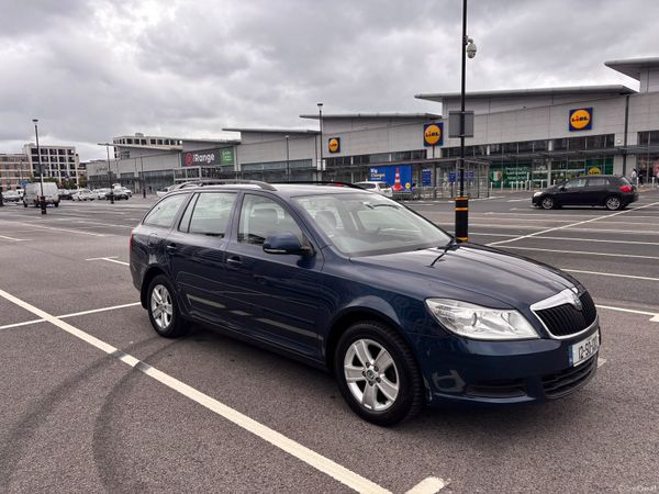 2012 Skoda Octavia  Manual 399890525