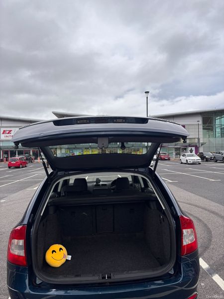 2012 Skoda Octavia  Manual 399890527