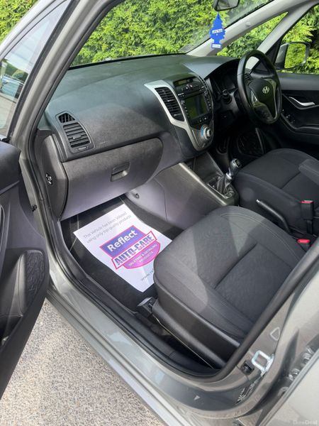 Hyundai ix20 2020 DELUXE ** DRIVES LIKE NEW ** 399818601