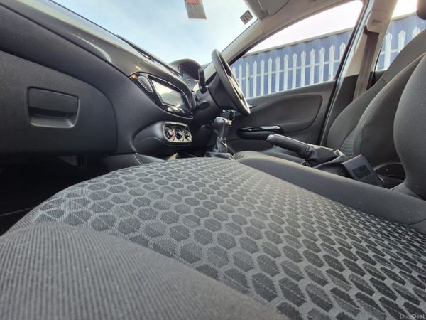 2019 Opel Corsa (Android/apple car play) 399950767