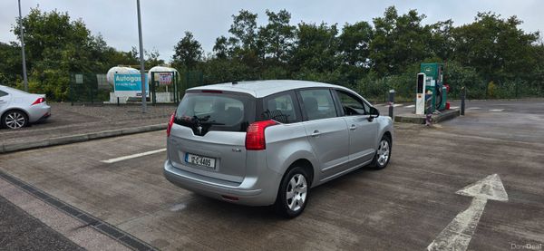 Peugeot 5008 2012 Fully serviced 7 seats 399992973