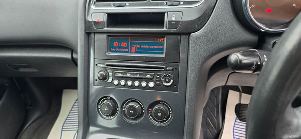 Peugeot 5008 2012 Fully serviced 7 seats 399992981