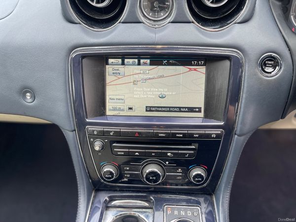 2013 Jaguar XJL 3.0 High Spec) 399910467