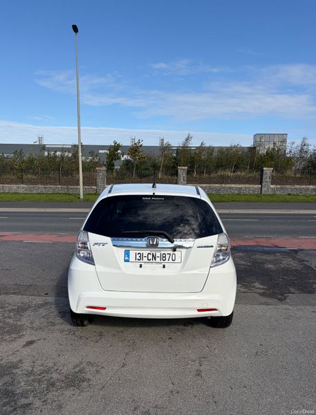 2013 Honda Fit 1.3 Hybrid Automatic 399928687
