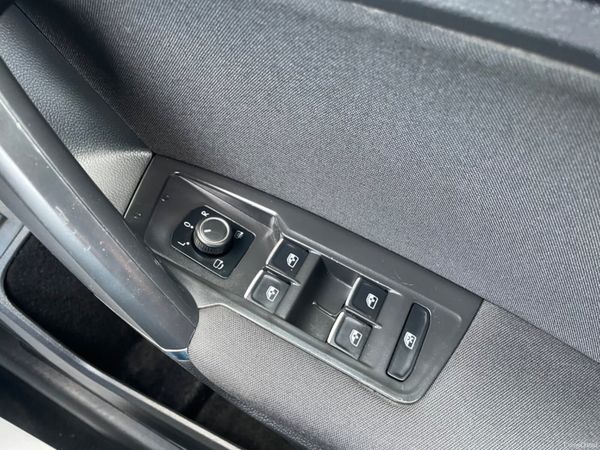 Volkswagen Tiguan Allspace 305342325