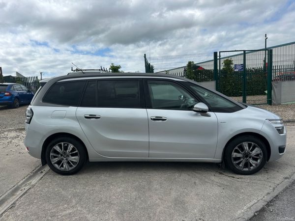 2015 Citroen C4 grand Picasso 7 seater 305712149
