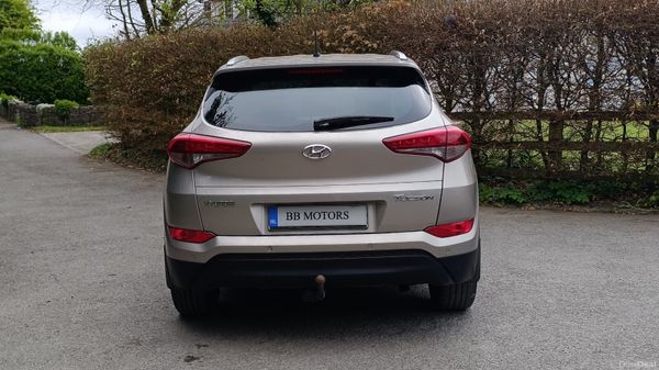 Hyundai Tucson 1.7 D Comfort Plus 306048177