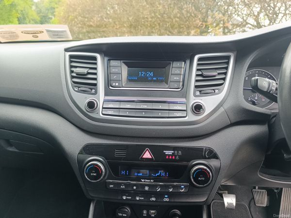 Hyundai Tucson 1.7 D Comfort Plus 306048135