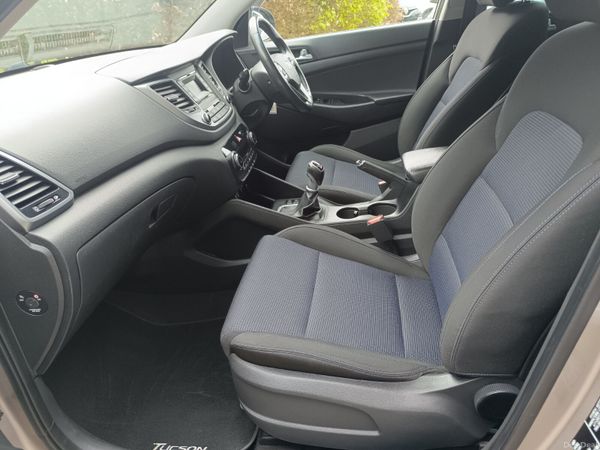 Hyundai Tucson 1.7 D Comfort Plus 306048139