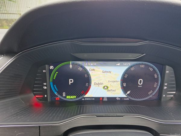Skoda Superb 2022 1.4 petrol hybrid plug in 310501157