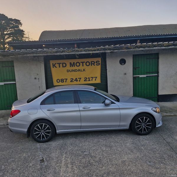 Low Mileage Mercedes-Benz C-220d 315059391