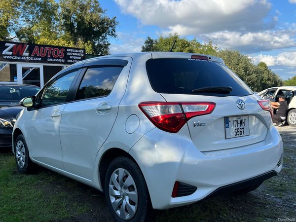2017 Toyota Vitz 316953069